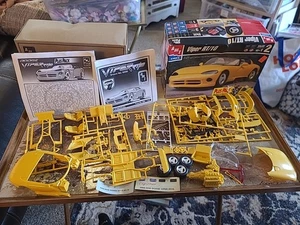 Dodge Viper RT/10 Modell #8655 AMT/ERTL Plus Pack gelb V10 American Muscle 90er - Bild 1 von 19