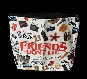 Stranger Things ""Friends Don't Lie"" Trucco-Toilette-Borsa cosmetica NUOVA - Foto 1 di 3