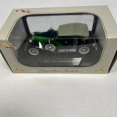Signature Models 1934 Duesenberg 1/32 Scale Green /Black Item #32110 New In Box - Image 1 of 4