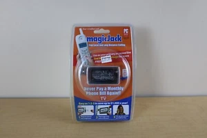 New Original Magic Jack A921 USB Phone Jack 430-0302 Sealed Radio Shack VoIP - Afbeelding 1 van 3