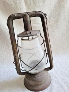 Vintage Detz Ranch Kerosene Lantern - Picture 1 of 6