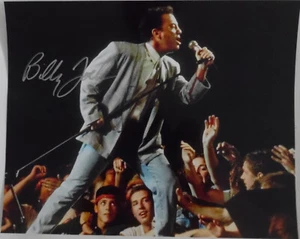 BILLY JOEL SIGNED PHOTO 8 x 10 LIVE - Picture 1 of 1