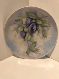 Hand Painted Plum Plate 7 1/2" Vintage By R Genusa Very Rare Gorgeous Plumism - Picture 1 of 15