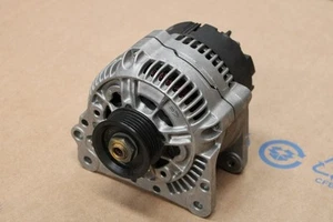 Original VW Passat Audi A4 Lichtmaschine Generator 028903027 Q - Picture 1 of 3
