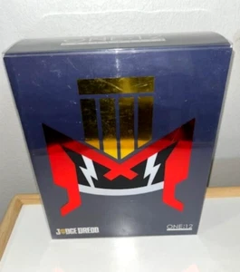 Mezco Toyz One:12 Collective JUDGE DREDD Sylvester Stallone Action Figure - Picture 1 of 10
