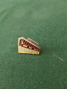 Pin's Pins Pin Enamel 13 Magasin Électroménager Son Hi Fi Image "ets GIRARDIN" - Picture 1 of 1