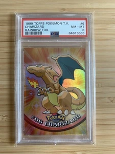 Pokémon Charizard Rainbow Foil Topps 6 1999 TV PSA 8 - Foto 1 di 2