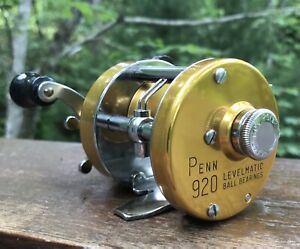 Vintage Penn Levelmatic 920 Baitcasting Reel-Excellent Condition-Clean & Smooth!