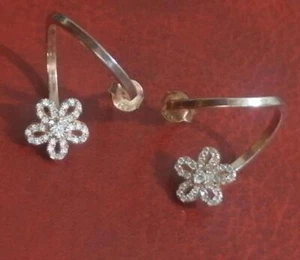 HERMOSOS PENDIENTES FLORALES CHAPADOS EN ORO 925 DE PLATA ESTERLINA PARA MUJER JOYERÍA DE FLORES - Imagen 1 de 9