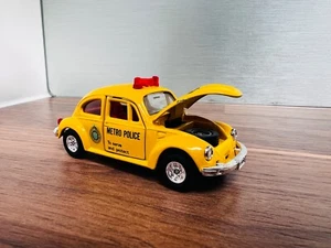 Tomica Dandy Yellow Metro Police Volkswagen Beetle 1:43 Scale Model DE-006 - Picture 1 of 5