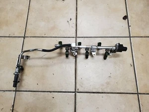 2001 2002 JAGUAR S-TYPE V6 3.0 FUEL RAIL FUEL INJECTORS - Picture 1 of 2