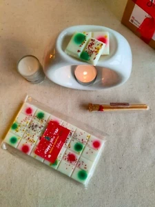 New Year's Gift White Censer And Vanilla & Cinnamon Censer Candle Set With Match - Picture 1 of 4