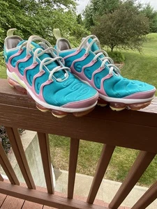 Nike Air Vapormax Plus Ostern Schuhe Damengröße 8 blau türkis Volt pink CW7014-100 - Bild 1 von 8