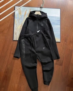 BNWT Nike tech Fleece Mens Tracksuit MULTIPLE COLOURWAYS M-XXL 🔥✅ - Picture 1 of 6