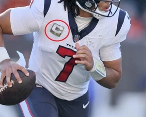 Temporada 2023 HOUSTON TEXANS CJ Stroud QB 1⭐Star Iron-on CAMUFLAJE BLANCO PARCHE C - Imagen 1 de 13