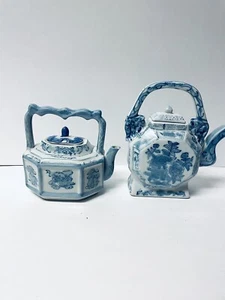 Lotto di 2 Cineiserie Vintage Meduim Porcellana Blu e Bianco Made in China Meduim - Foto 1 di 14
