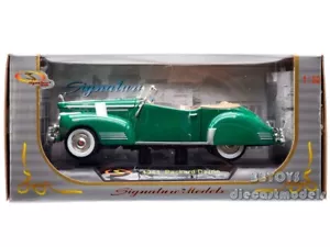 1941 PACKARD DARRIN ONE EIGHTY GREEN 1/32 BY SIGNATURE MODELS 32398 - Picture 1 of 1