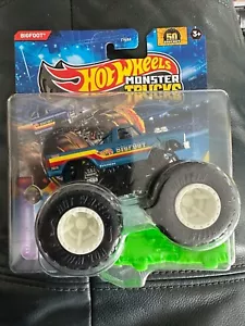 2025 Hot Wheels Monster Trucks Bigfoot 8 "Stripes" Release - Picture 1 of 1
