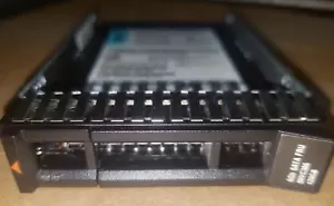 Lenovo X 00YC386 00YC389 120GB 6GB SSD SAS 2.5" Hard Drive - Picture 1 of 2