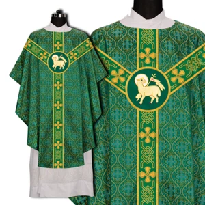 Traditional Gothic Chasuble with Spiritual Lamb Motif – Priest Vestment Set - Picture 1 of 8