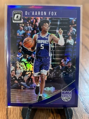 De'Aaron Fox 2018-19 Panini Donruss Optic Purple Prizm #51 Sacramento Kings - Image 1 of 2