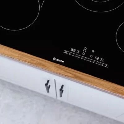 800 30 in. Radiant Electric Cooktop in Black with 4 Elements including 3,600-Wat - Image 1 of 4