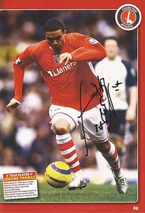 CHARLTON: JEROME THOMAS SIGNED A4 (12x8) BOOK/ANNUAL PICTURE+COA - Picture 1 of 1