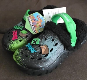 Minecraft Boys Winter Clogs w/removable Fleece Lining & Charms, Sizes: 1/2 USA - Picture 1 of 5
