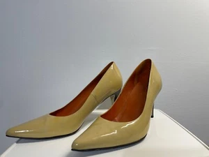 Cole Hahn Beige Patent Leather Heel Pumps - Sz 10B - Picture 1 of 4