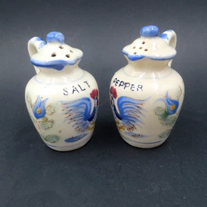 Nasco Salt & Pepper Shakers 3.5" Ceramic Blue Chicken Rooster Hand Painted Japan - Picture 1 of 14