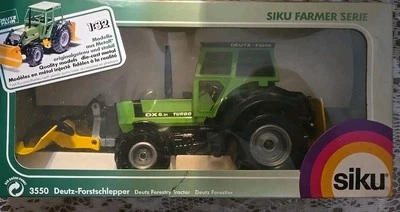 SIKU FARMER 3550 Deutz - Tractor forestal Deutz 1:32 - Nuevo en caja Foto 1 de 4