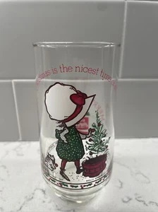 Vintage Holly Hobbie ~ Christmas Is The Nicest Time Of All - Coca Cola Glass - Picture 1 of 4