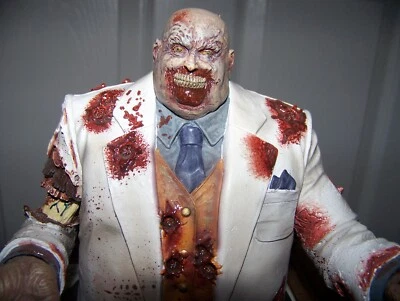 MARVEL COMICS ZOMBIE KINGPIN - GENTLE GIANT VILLIAN ZOMBIES COLLECTION - Image 1 of 4