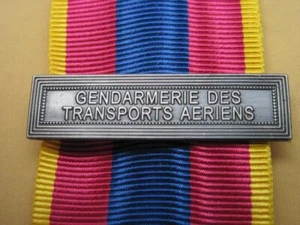 Agrafe GENDARMERIE DES TRANSPORTS AERIENS pour la Médaille Défense Nationale - Picture 1 of 1