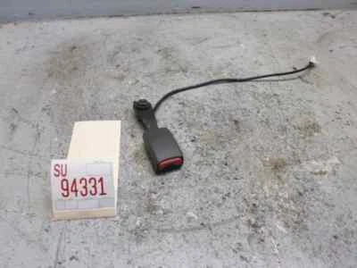 Hebilla del cinturón de seguridad Montero Sport 2000 2004 lado del conductor cierre del extremo del cinturón de seguridad delantero Foto 1 de 4