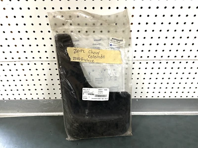 Оригинальные плоские брызговики GM NOS 19213389 черные 2004-2012 Chevrolet Colorado - Изображение 1 из 2