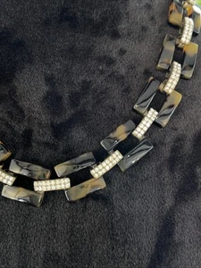 J Crew Faux Tortoise Brass Link Crystal Rhinestone Pendant Necklace 19 Inches - Picture 1 of 13