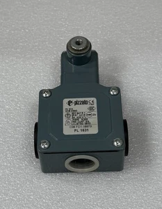 Pizzato FL1631 Endschalter - Bild 1 von 3