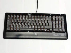 Logitech Y-U0004 Deutsche Tastatur QWERTZ compact Keyboard K300 - Bild 1 von 3