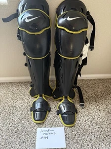New Nike Diamond Elite Catchers Leg Guards Baseball Black 16” RARE!!! - Picture 1 of 7