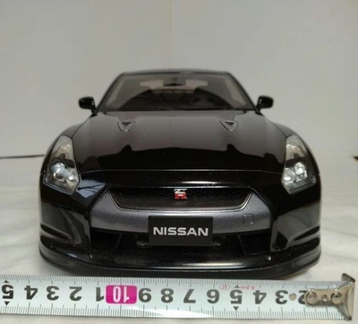 AUTOart Signature 1/12 NISSAN GT-R R35 PREMIUM EDITION SUPER BLACK Car Toy Japan - Image 1 of 4