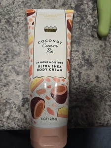 Bath and Body Works COCONUT CREAM PIE Body Cream 8 oz RETIRED Original - Picture 1 of 1