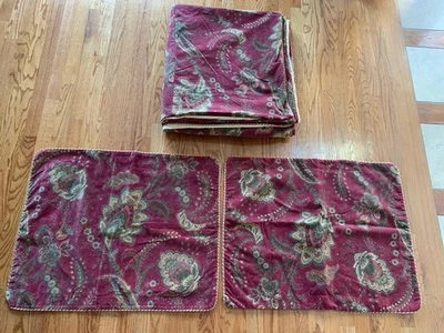 Vintage Charisma by Fieldcrest VELVET Duvet  + 2 Shams Red Gold Green Queen Size - Image 1 of 4