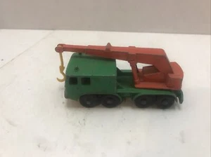 Matchbox 8 Wheel Crane Series No. 30 Made In England By Lesney Hook Boom Truck - Picture 1 of 6