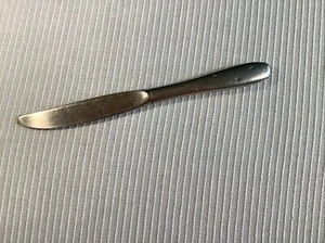 Vintage MCM Wallace BRIGHT STAR Stainless Flatware Dinner Knife - Picture 1 of 9
