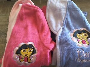  Dora the Explorer  purple or pink  girls dressing gown size 1 new