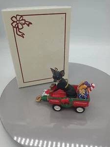 The Danbury Mint 2011 anual Chihuahua cachorro perro adorno A Waggin Holiday - Imagen 1 de 7