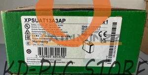New One XPSUAT13A3AP Safety Relay - Picture 1 of 6