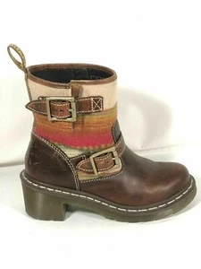 Dr. Martens Pendleton Biker Boot Damen 5 AirWair Sohle Absatz Vintage Style Muster - Bild 1 von 12