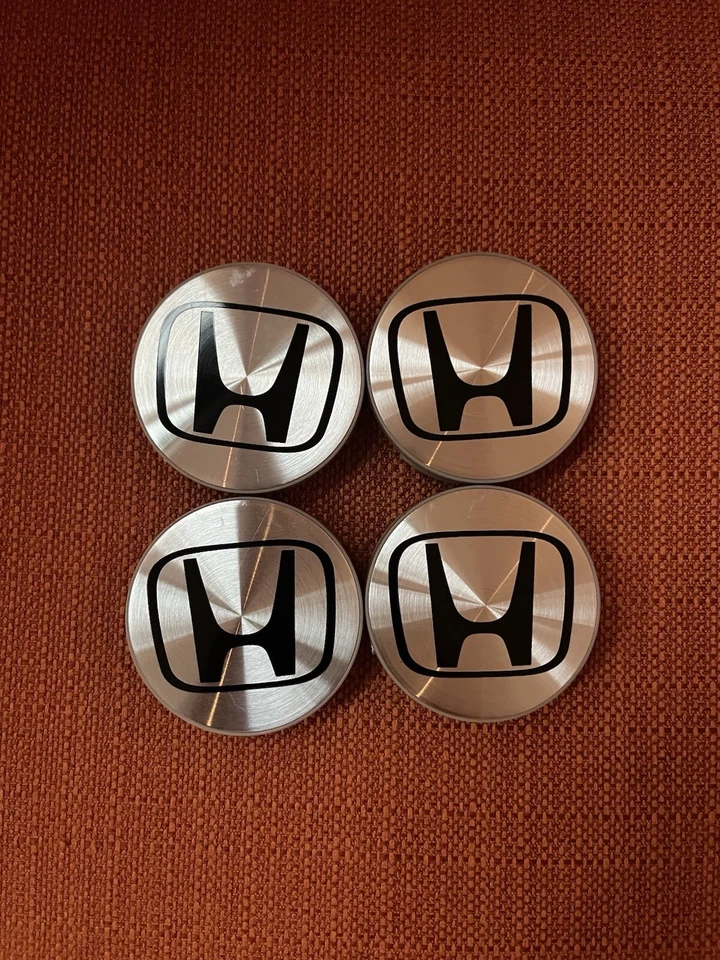 Silver/Black HONDA Set Of 4 Wheel Center Caps 69MM Foto 1 de 4